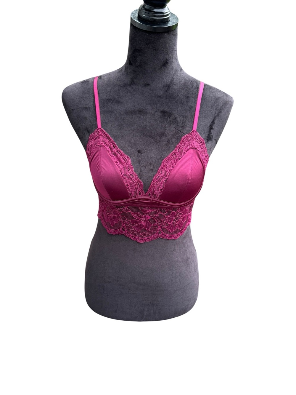Victoria’s Secret Very Sexy Lace Trim Bralette in Magenta Small